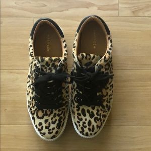 Halogen leopard print sneakers